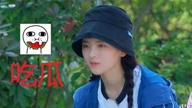 爱吃瓜的二十岁吃瓜少女,二十岁吃瓜少女生活记