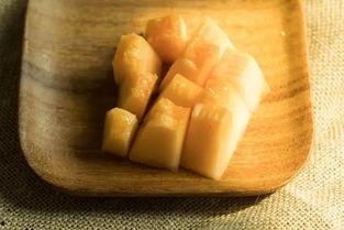 吃蜜瓜长肉不,蜜瓜美味却增肥？揭秘吃蜜瓜的增肉真相