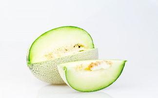 男女吃哈密瓜,性别差异下的哈密瓜食用偏好探究